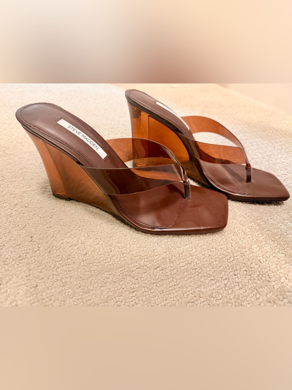 Steve Madden Katrine Chocolate Brown Translucent Wedge Thong Sandals — Size 8
